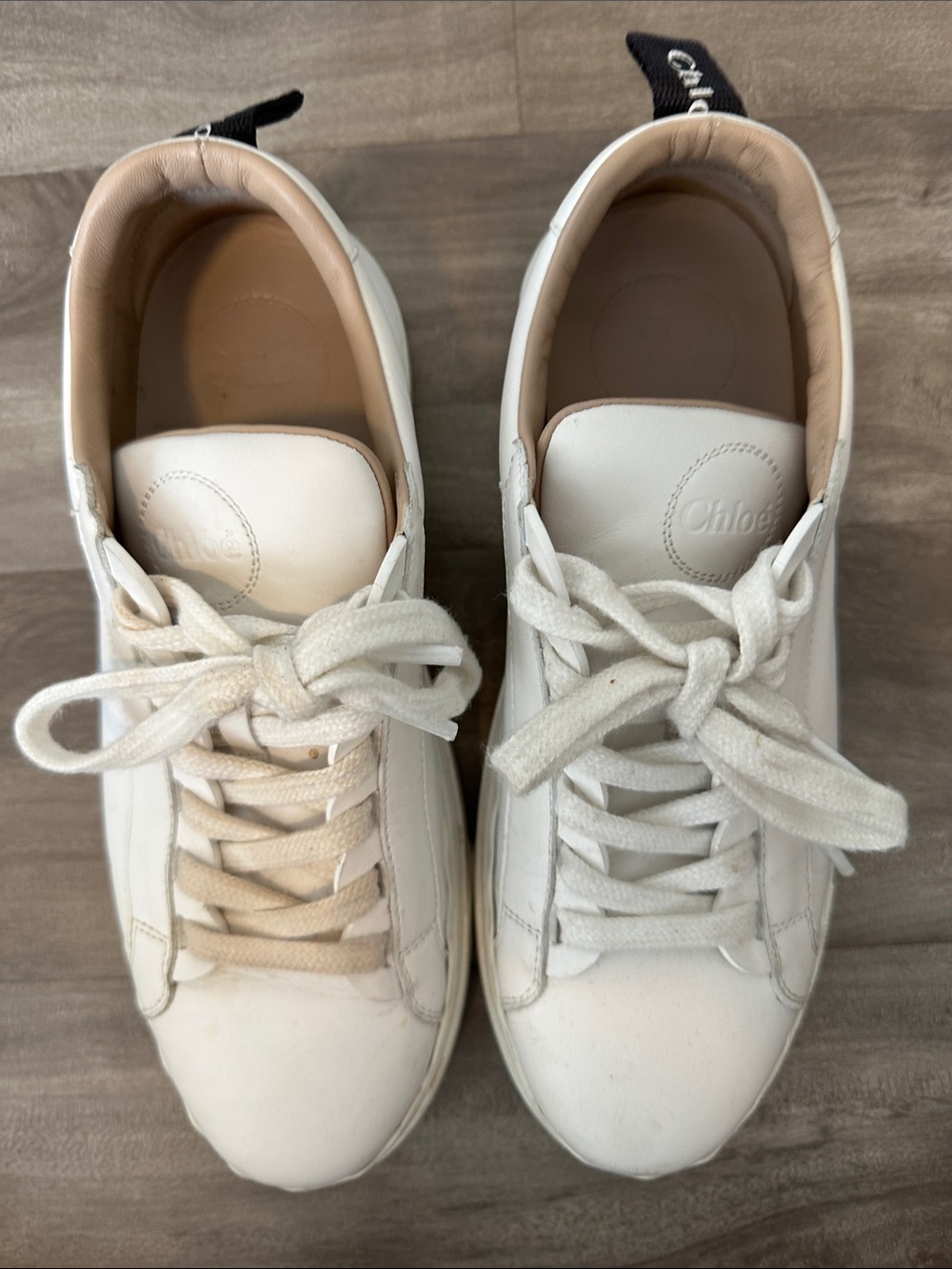 Chloe Scalloped Lauren White Leather Low-Top Sneakers